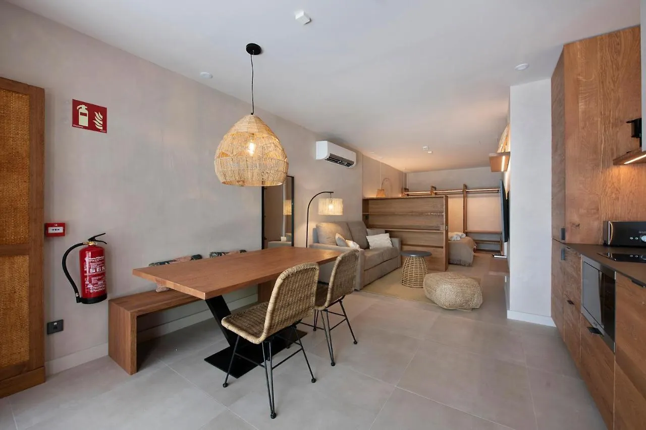 Apartamentos Balisse Castelldefels Aparthotel